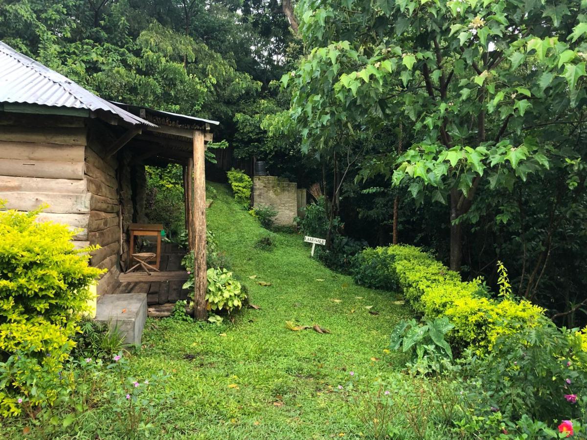 Lake Lyantonde Eco Campsite Original Fort Portal Exterior foto